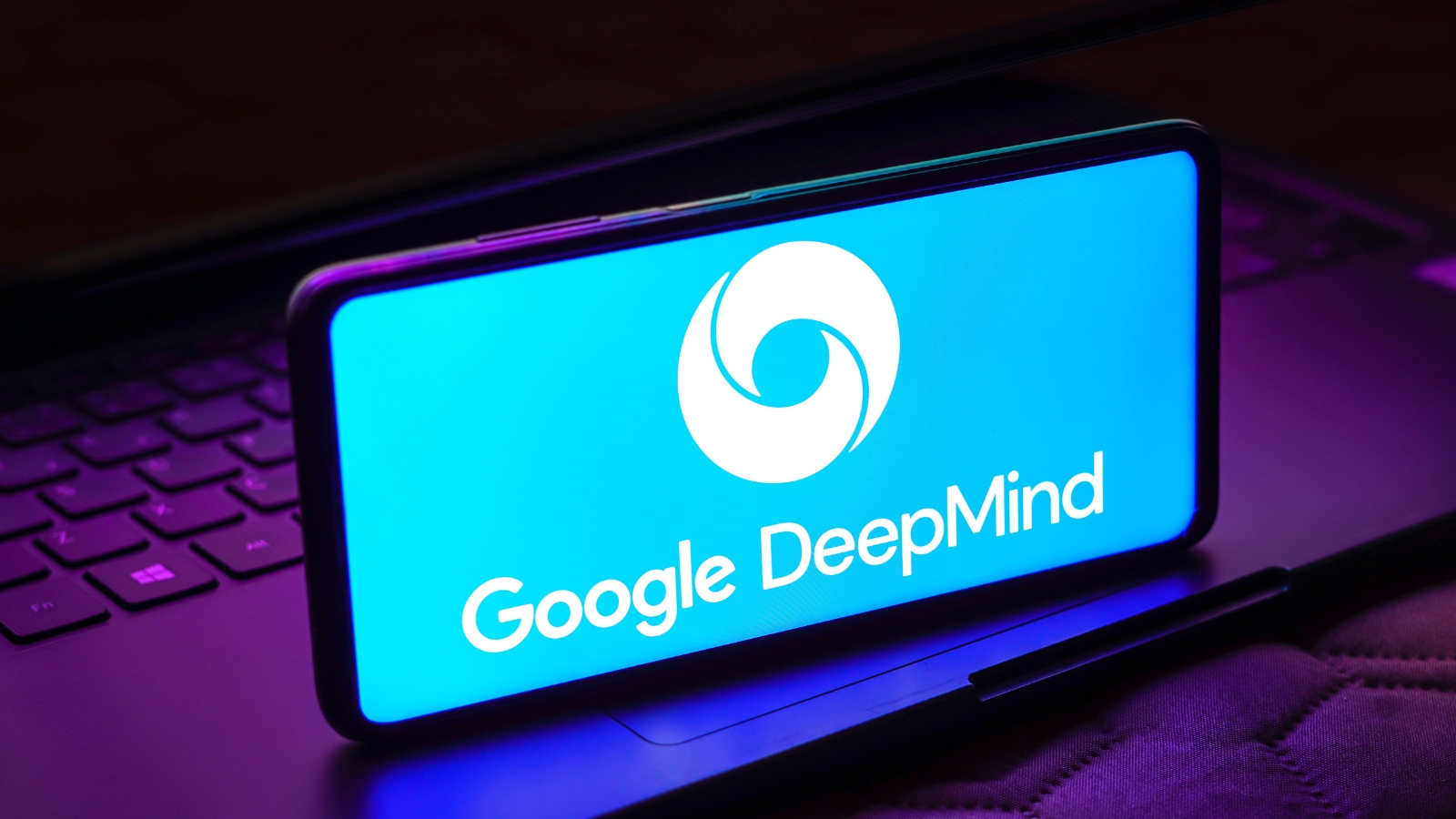 Google DeepMind Debuts Innovative Video Model Challenging Industry Leader Sora